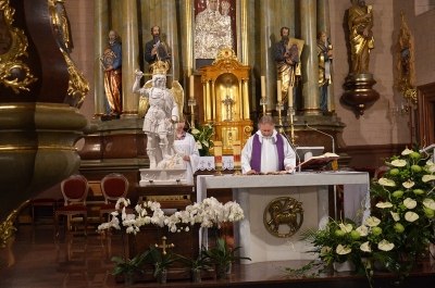 Licheń - Władysławów-Russocice